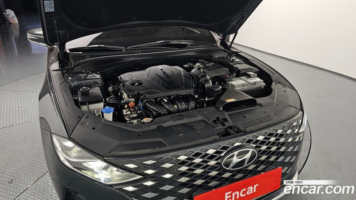 Hyundai Grandeur 2020