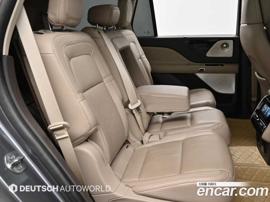 Lincoln Aviator 2021