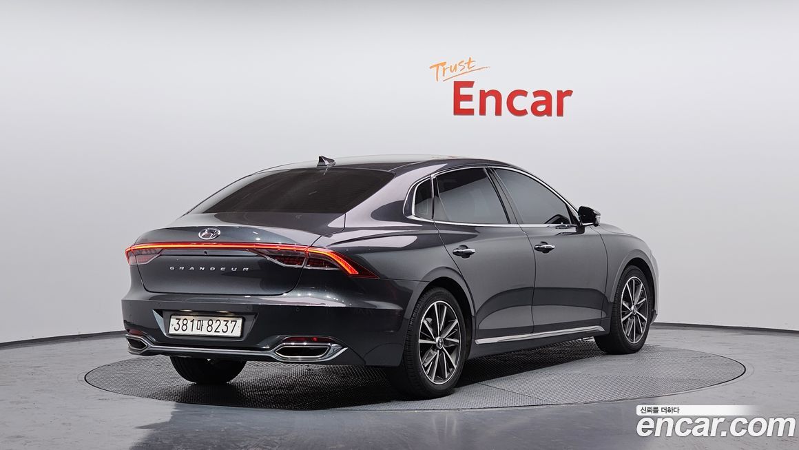 Hyundai Grandeur 2022