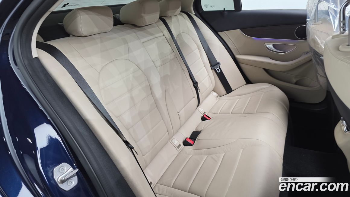 Mercedes-Benz C-Class 2019