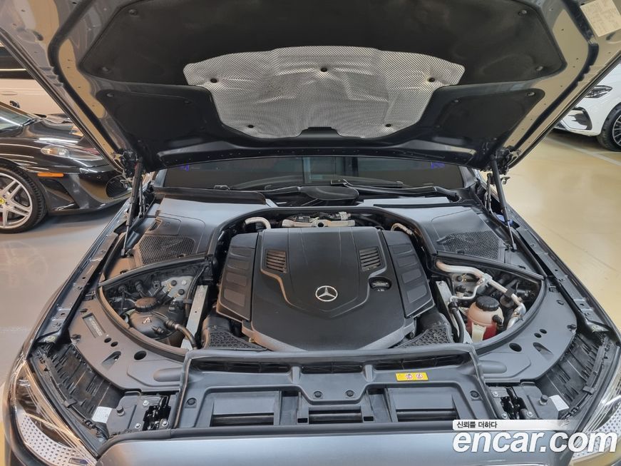 Mercedes-Benz S-Class 2021