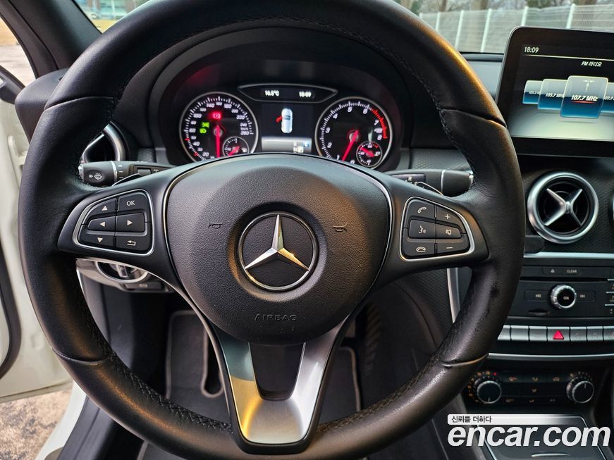 Mercedes-Benz A-Class 2017