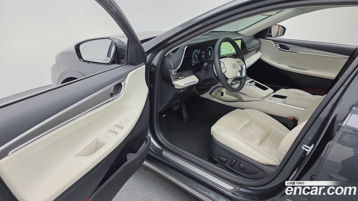 Hyundai Grandeur 2022