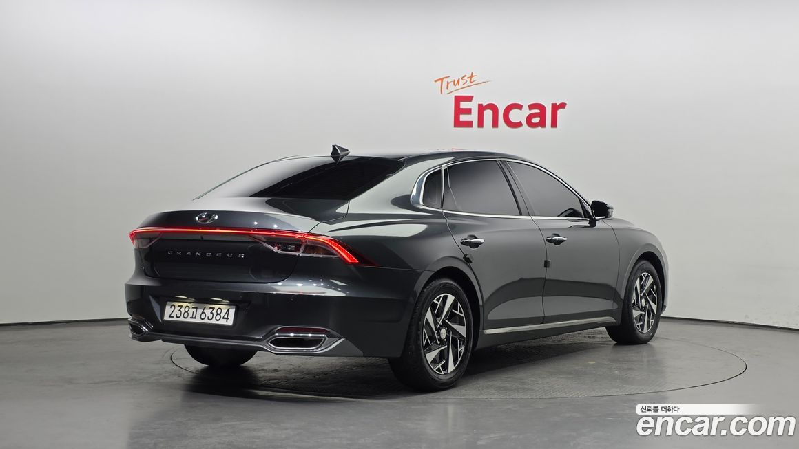 Hyundai Grandeur 2022