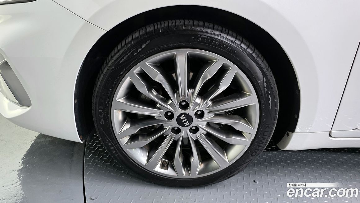 Kia K7 2020