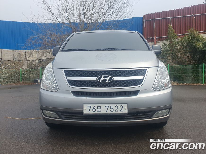 Hyundai Starex 2011
