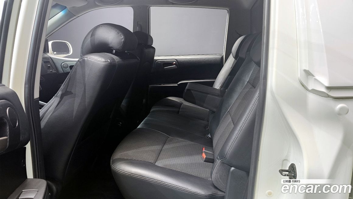 KG_Mobility_Ssangyong KORANDO 2013