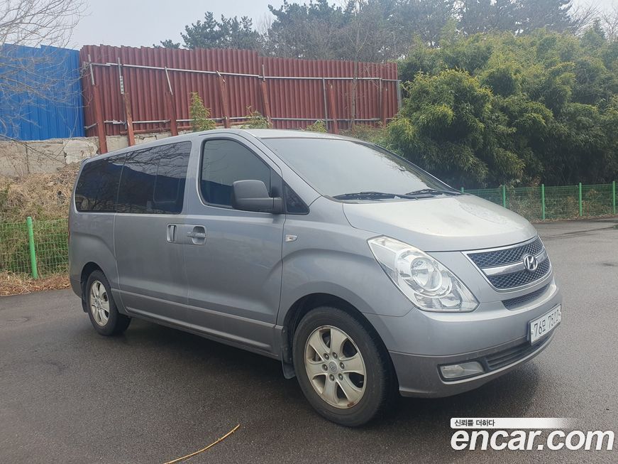 Hyundai Starex 2011
