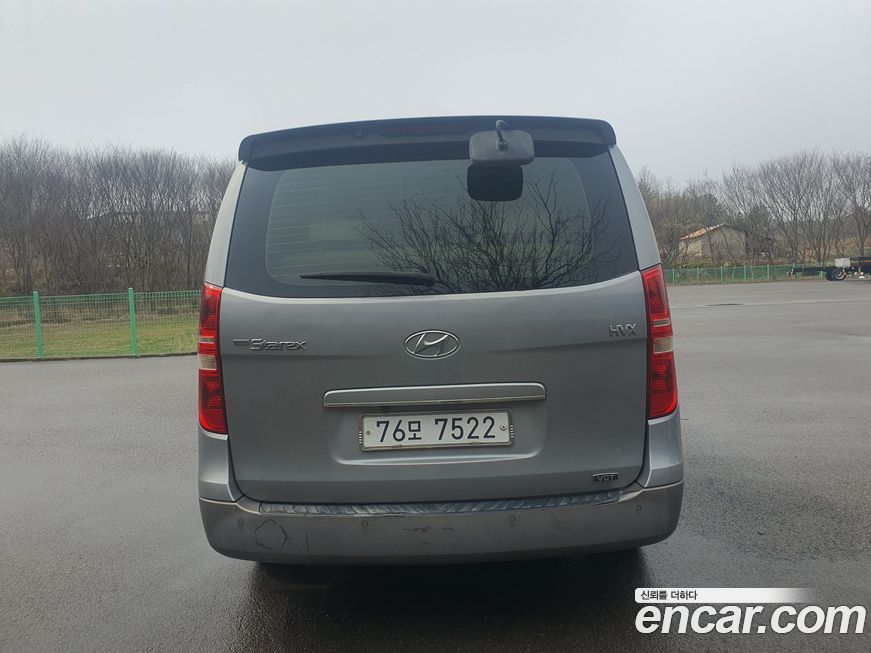 Hyundai Starex 2011