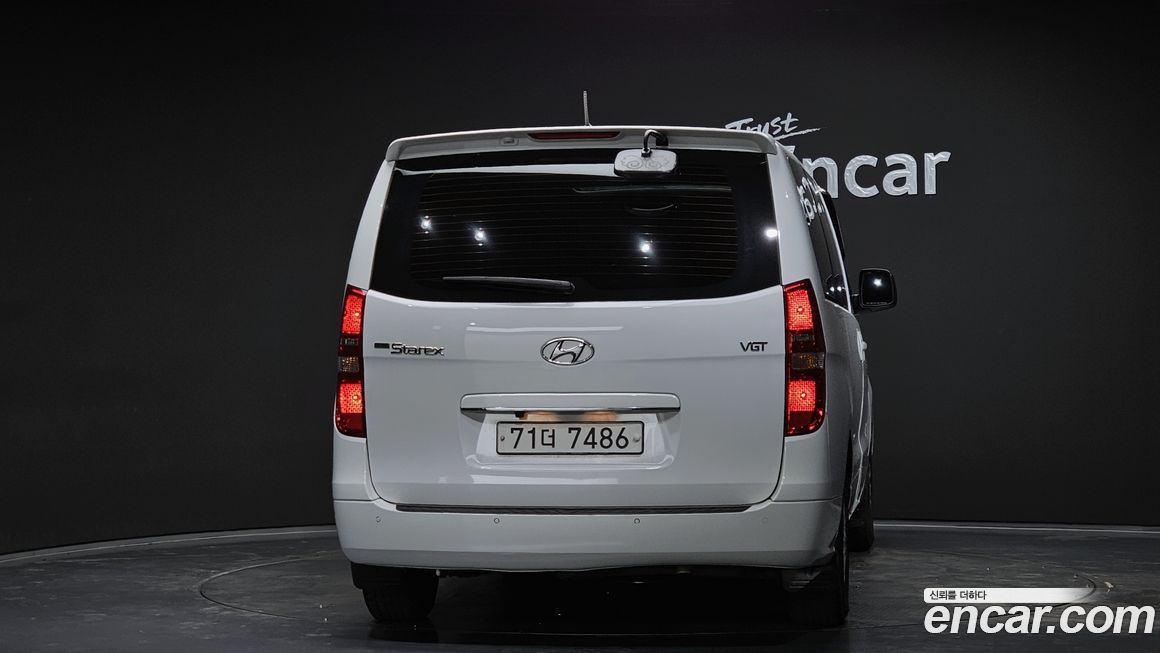 Hyundai Starex 2017