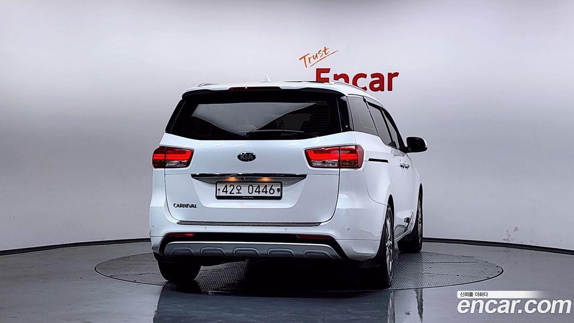 Kia Canival 2017
