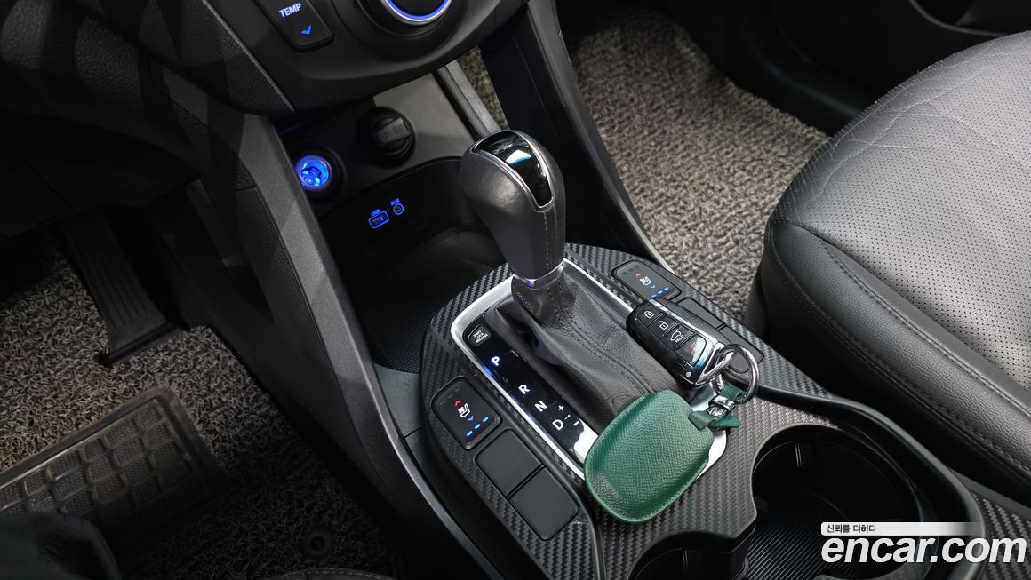 Hyundai Santafe 2016