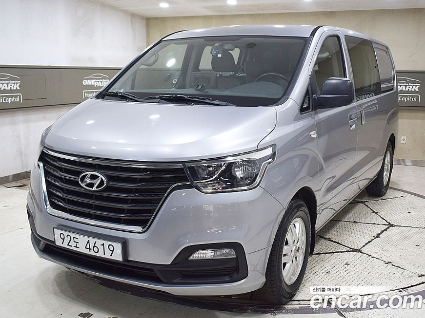 Hyundai Starex 2018