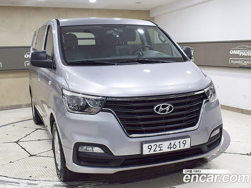 Hyundai Starex 2018