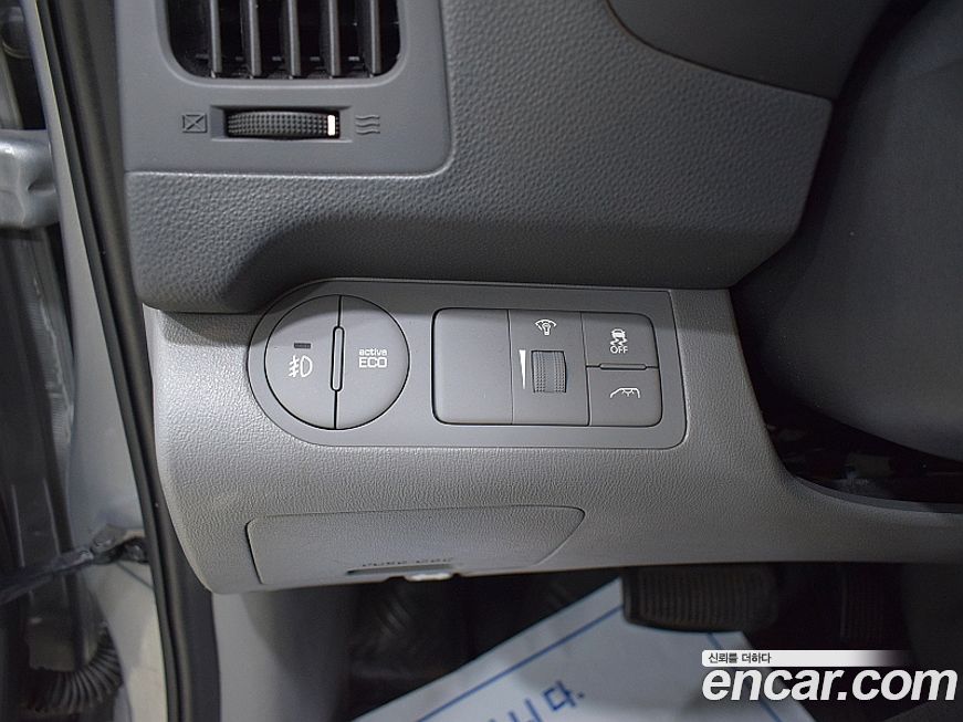Hyundai Starex 2018