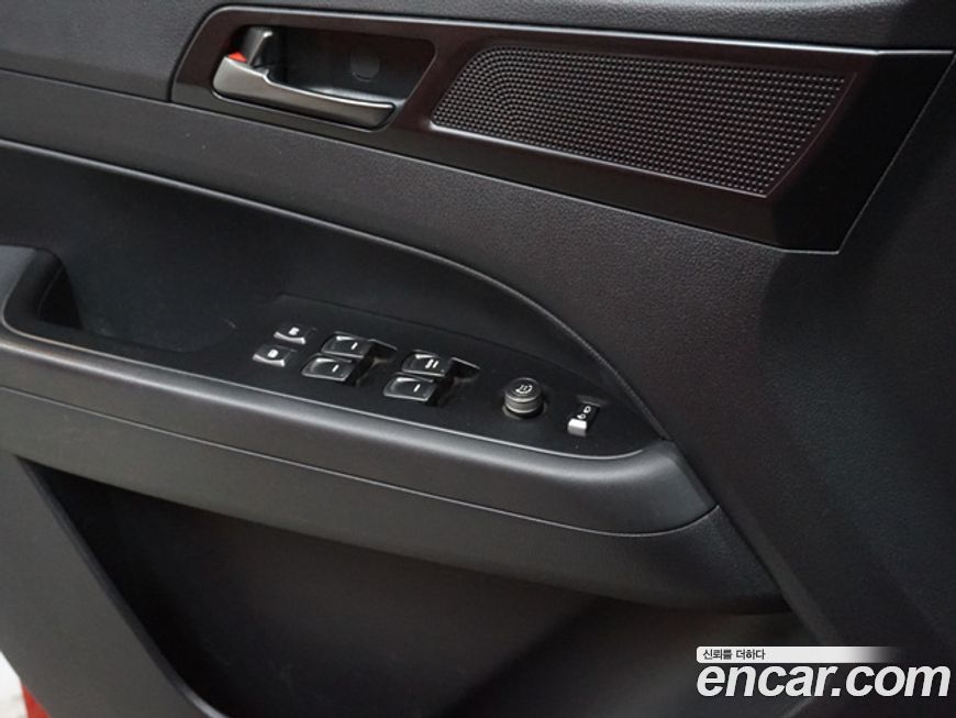 KG_Mobility_Ssangyong Rexton 2020