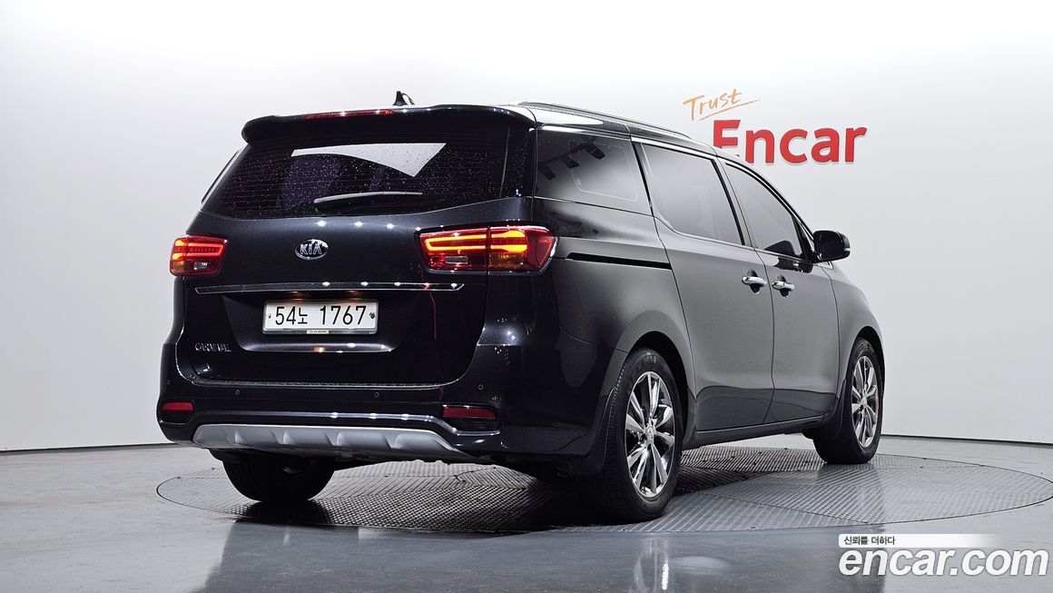 Kia Canival 2019