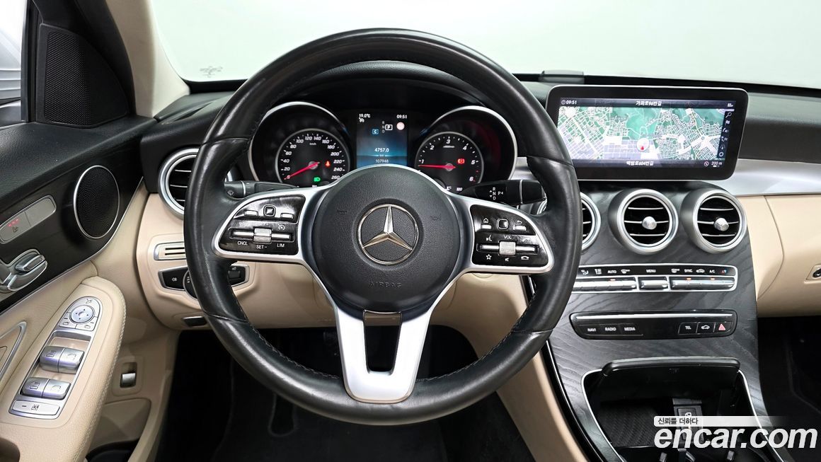 Mercedes-Benz C-Class 2019