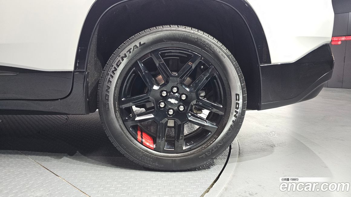 ChevroletGMDaewoo Traverse 2021