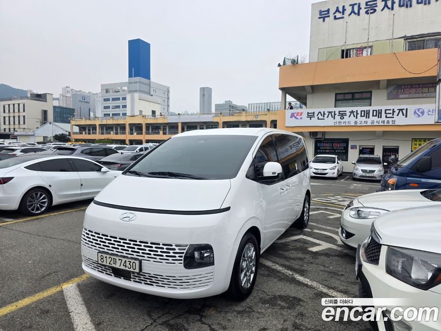 Hyundai Staria 2024