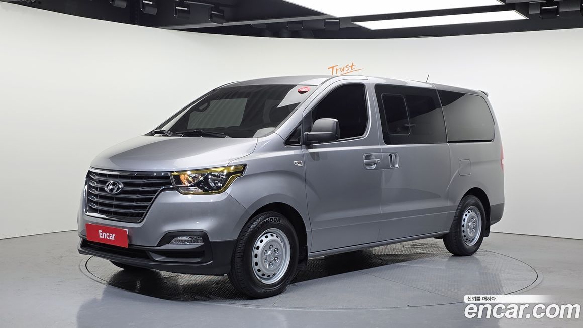 Hyundai Starex 2019