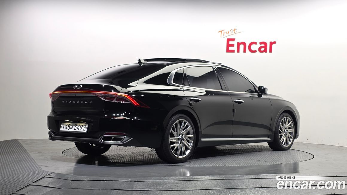 Hyundai Grandeur 2020