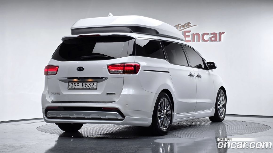 Kia Canival 2018