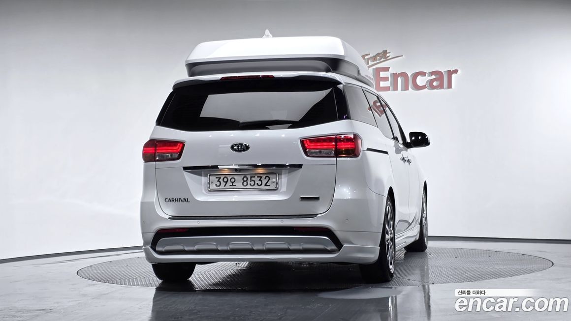 Kia Canival 2018