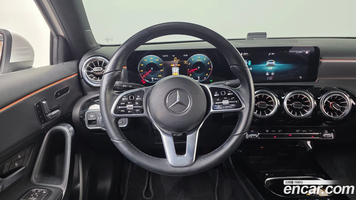 Mercedes-Benz A-Class 2021