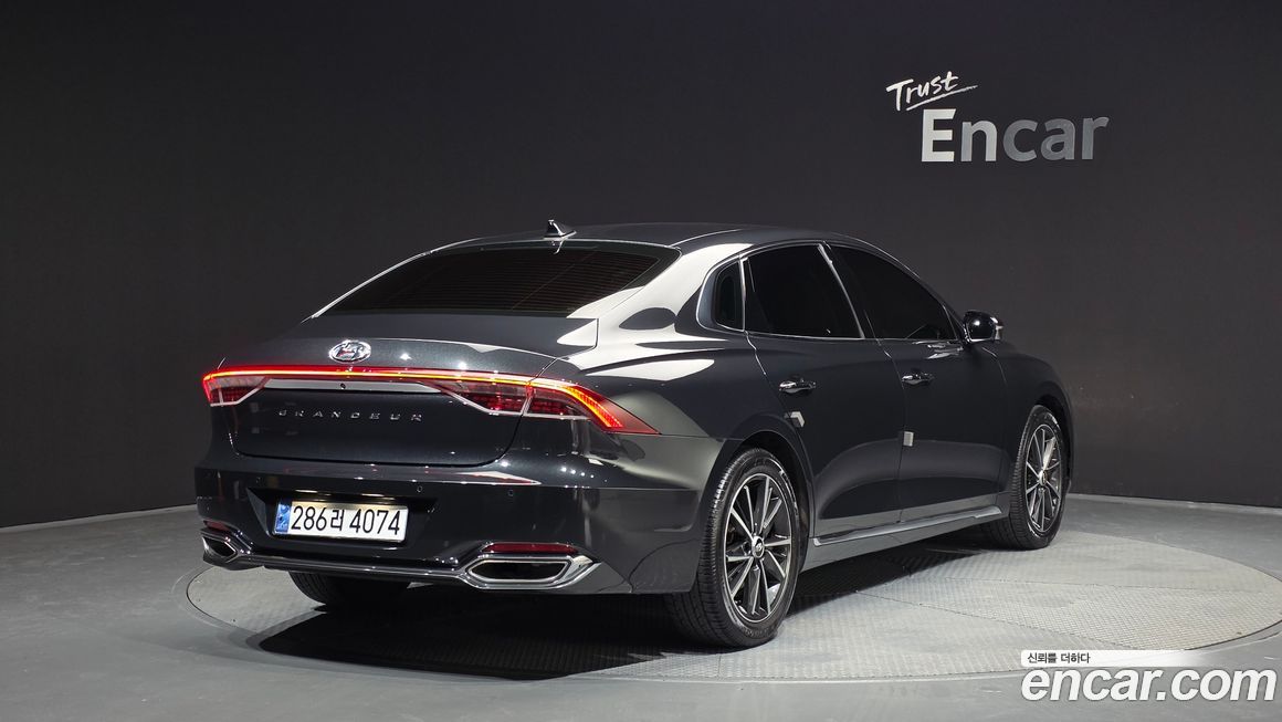 Hyundai Grandeur 2021