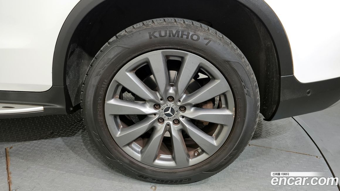 Mercedes-Benz GLC-Class 2018