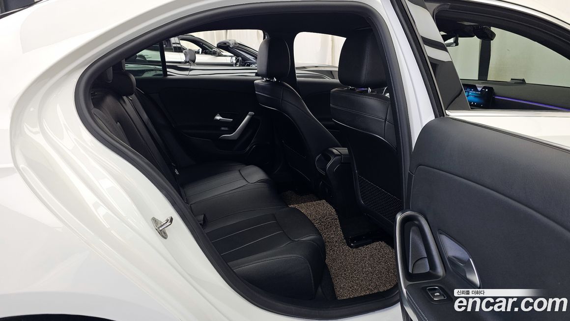 Mercedes-Benz A-Class 2021