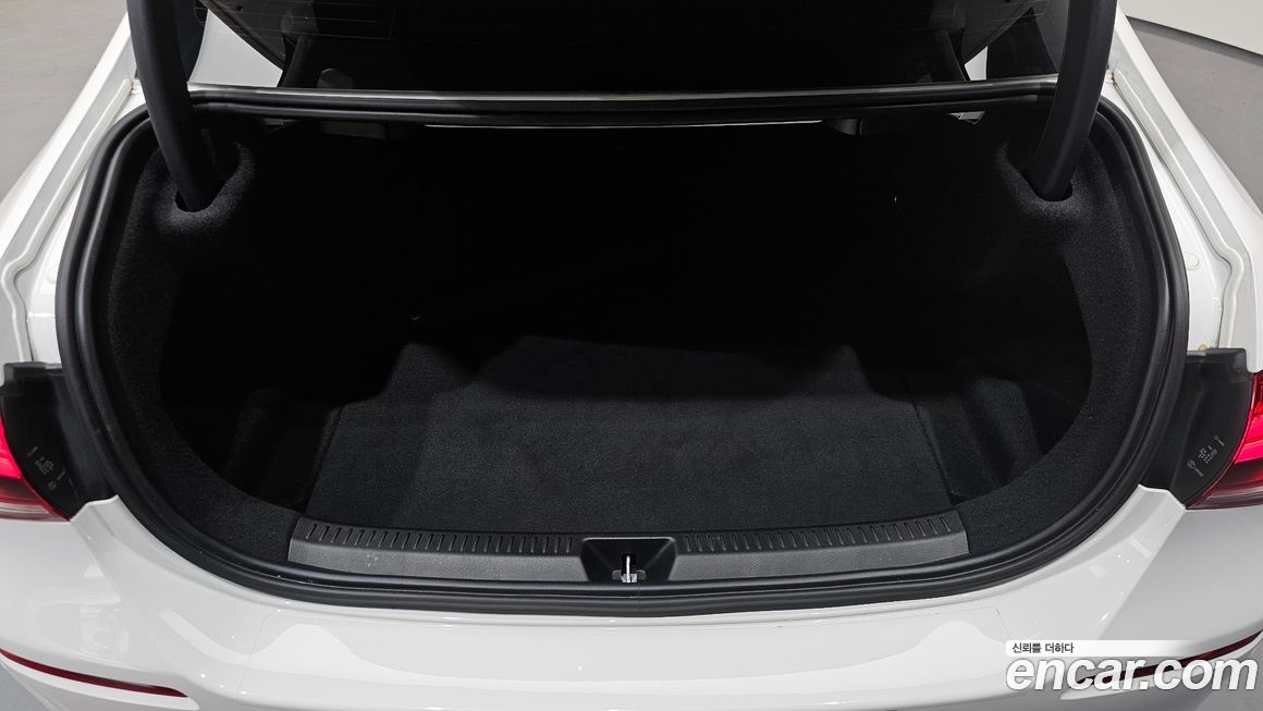 Mercedes-Benz A-Class 2020