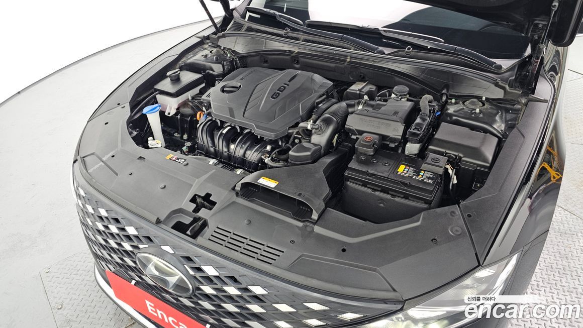 Hyundai Grandeur 2022