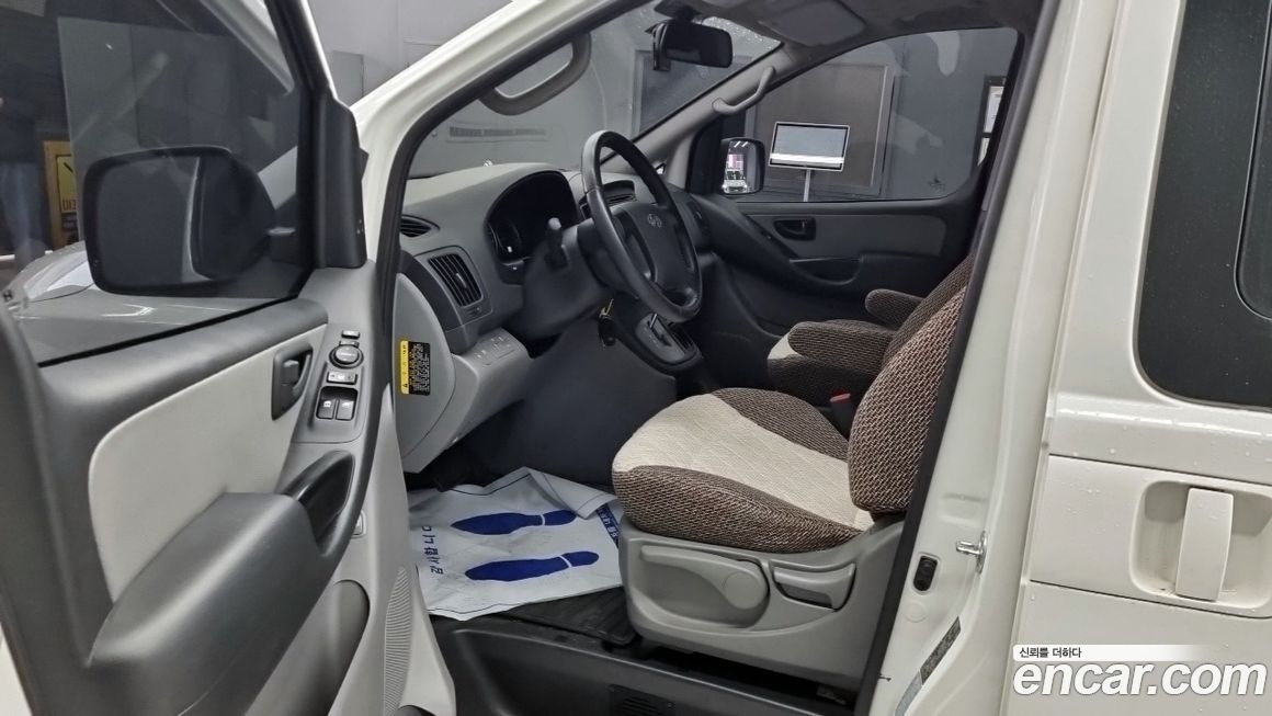 Hyundai Starex 2019