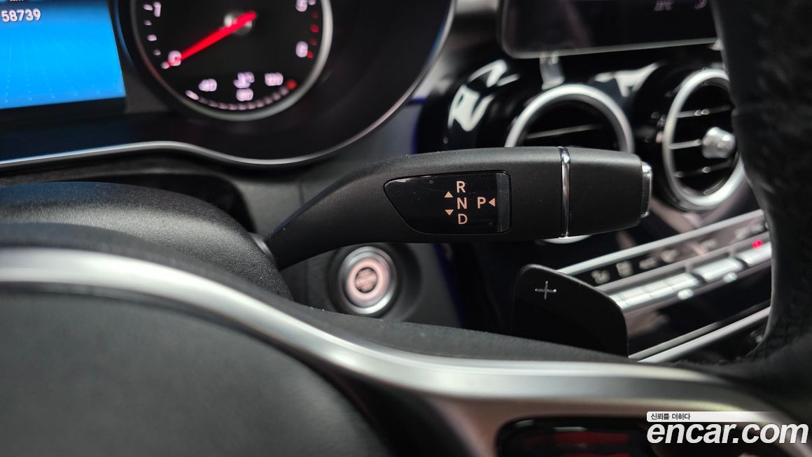 Mercedes-Benz C-Class 2020