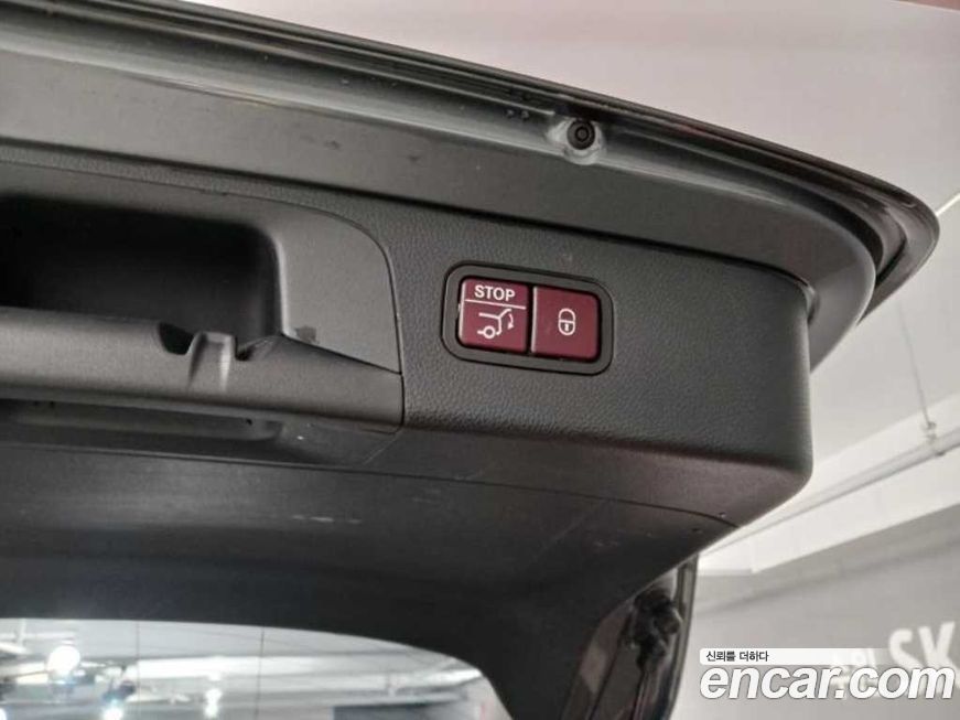 Mercedes-Benz GLC-Class 2019