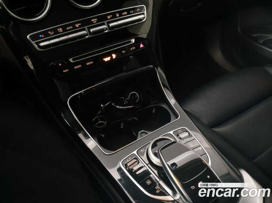 Mercedes-Benz GLC-Class 2019