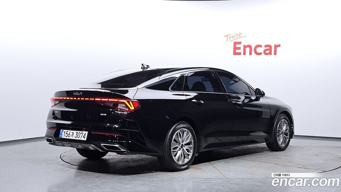 Kia K5 2023