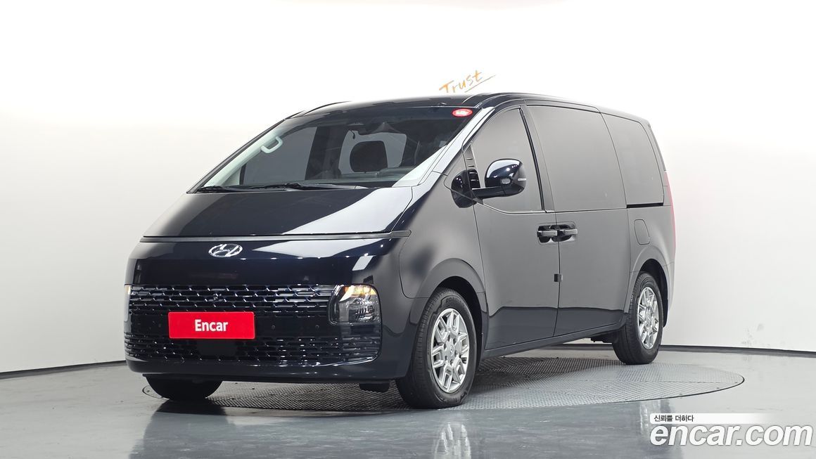 Hyundai Staria 2023