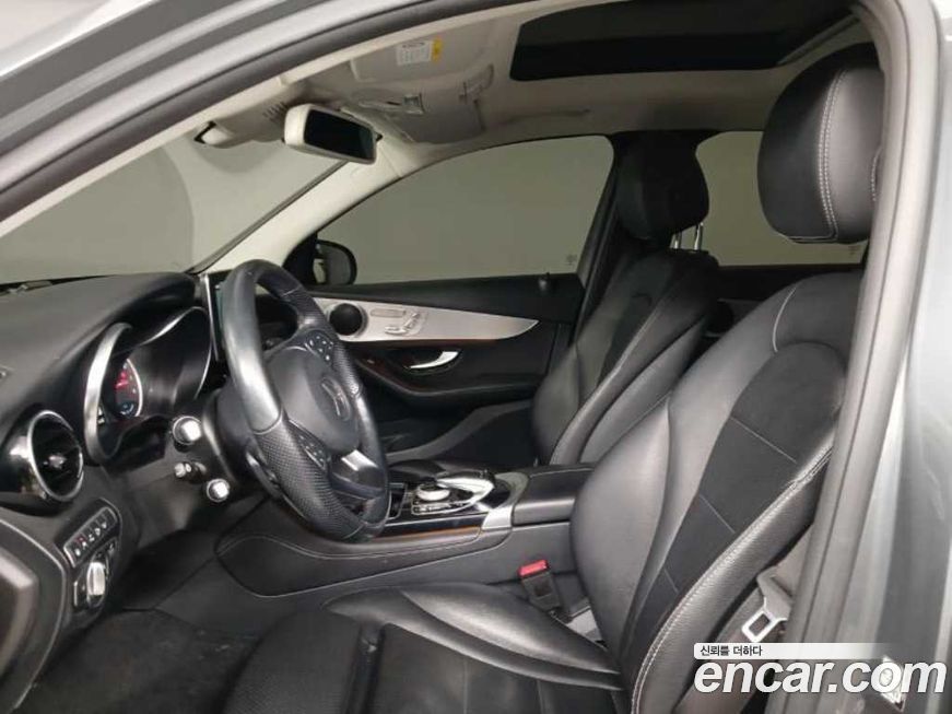 Mercedes-Benz GLC-Class 2019