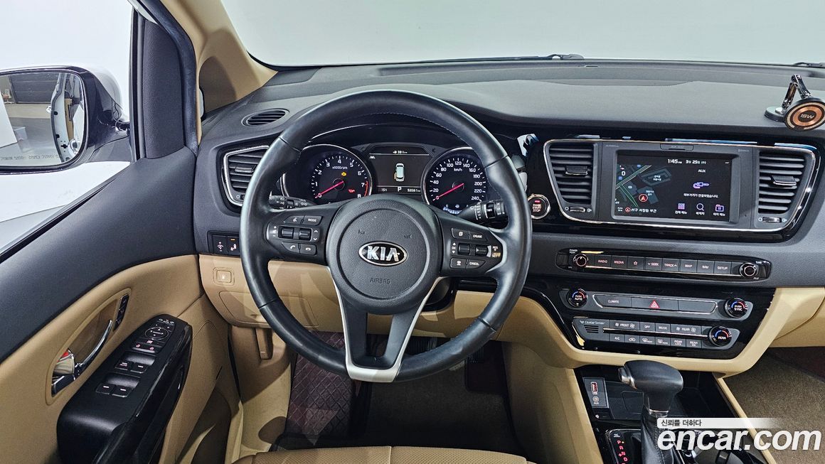 Kia Canival 2019