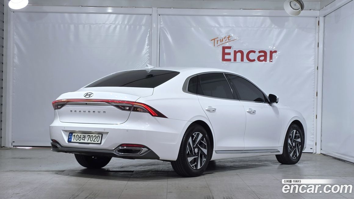 Hyundai Grandeur 2022