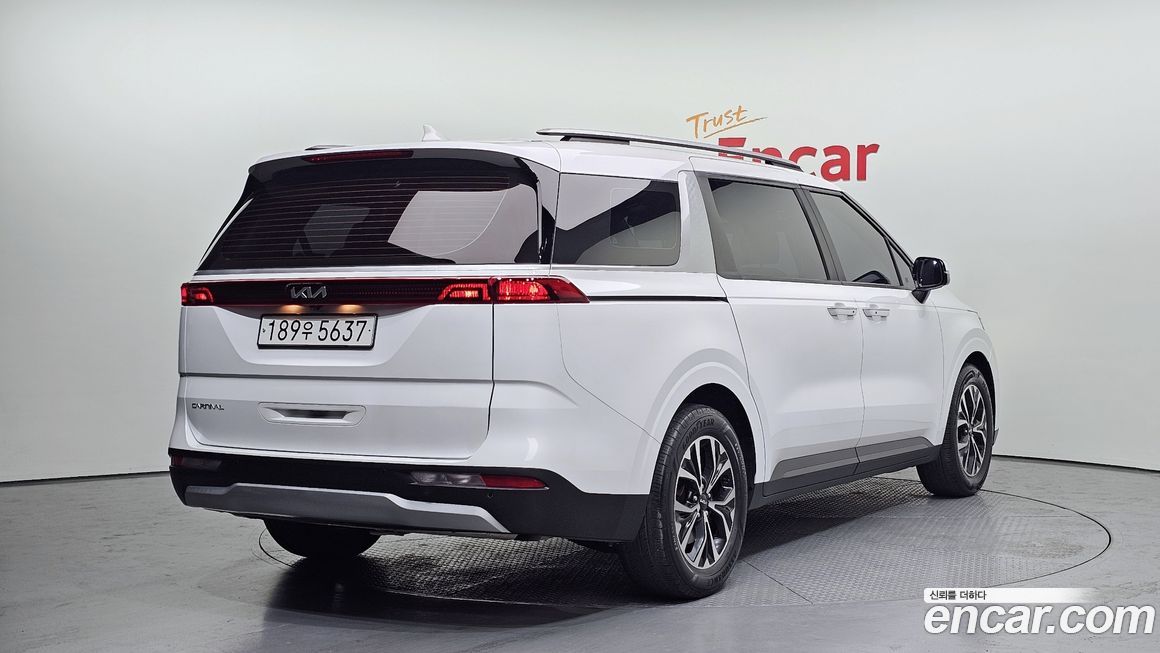 Kia Canival 2023