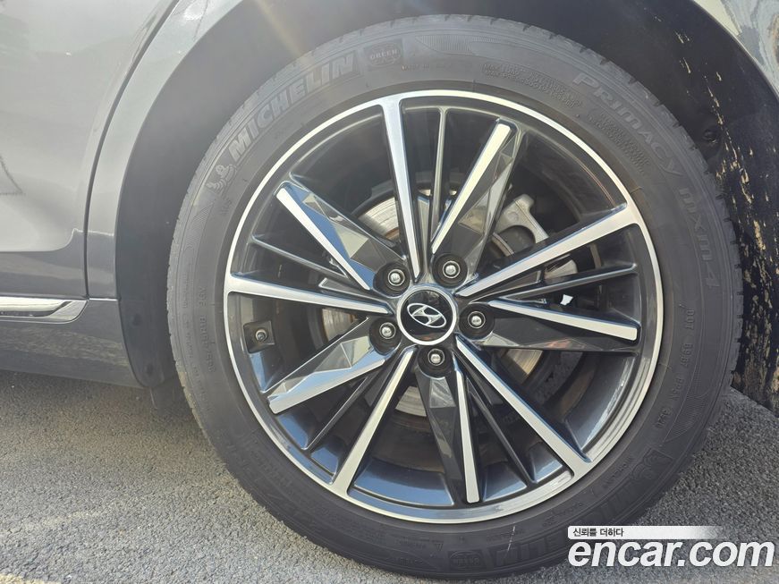 Hyundai Grandeur 2021