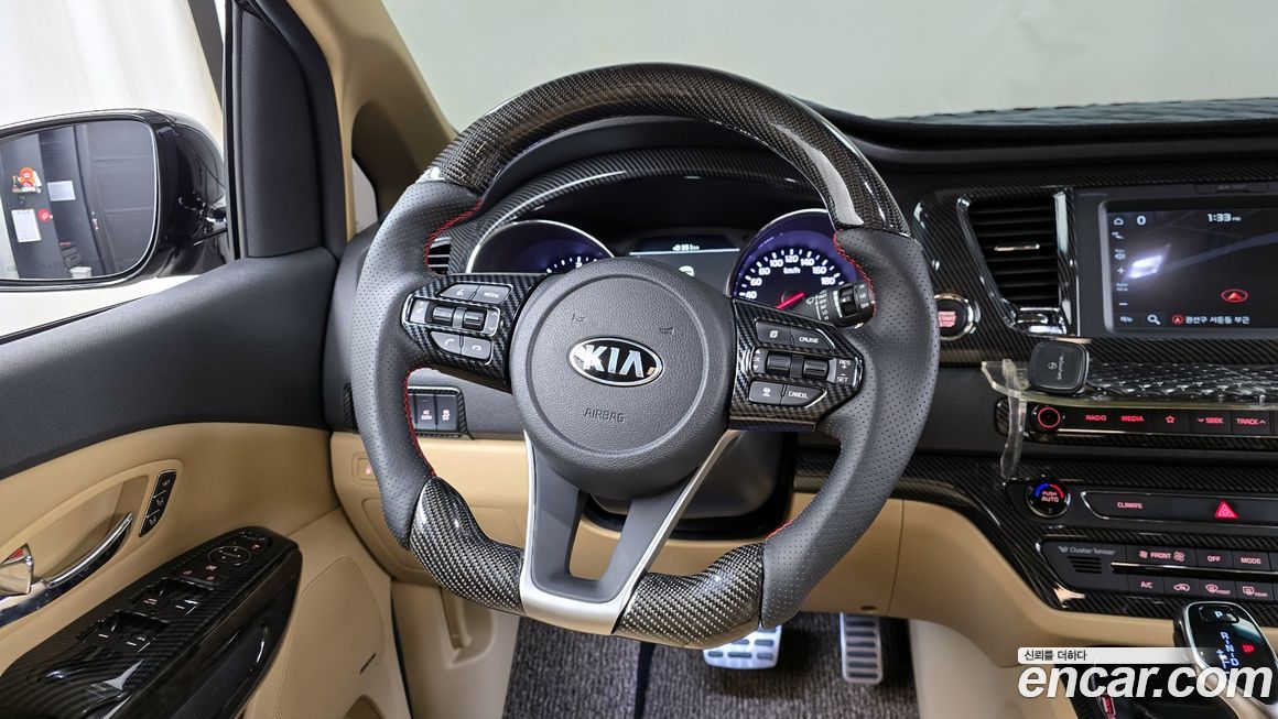 Kia Canival 2019