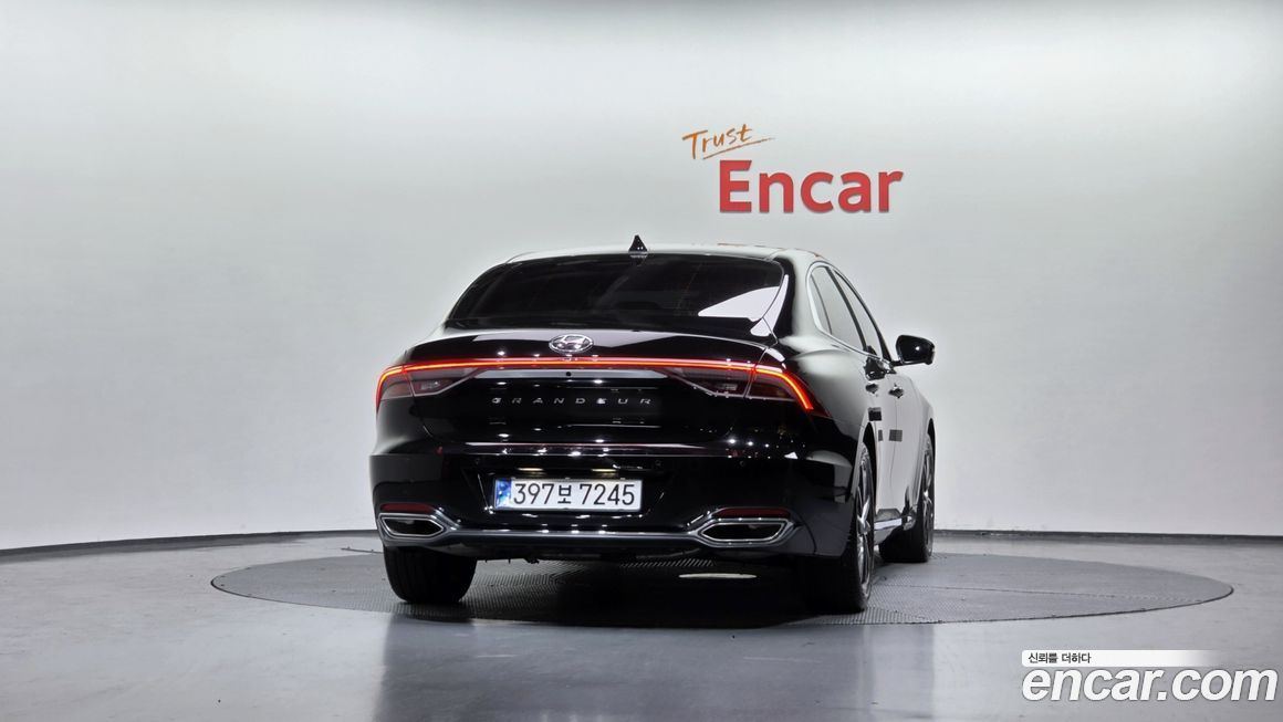 Hyundai Grandeur 2022