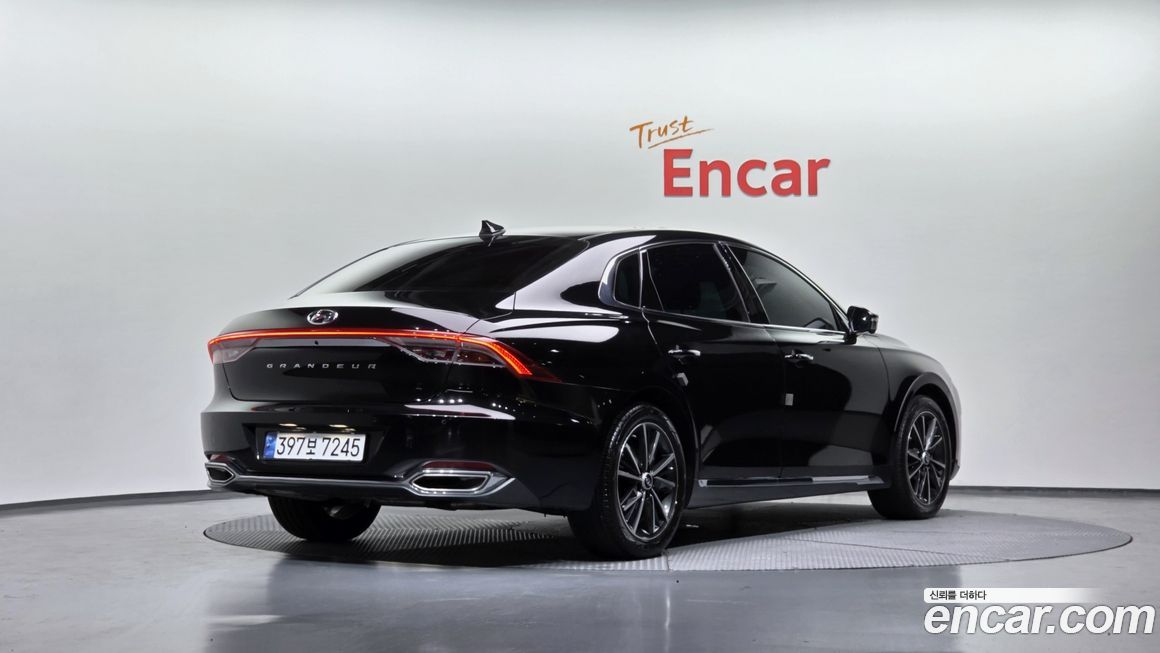 Hyundai Grandeur 2022