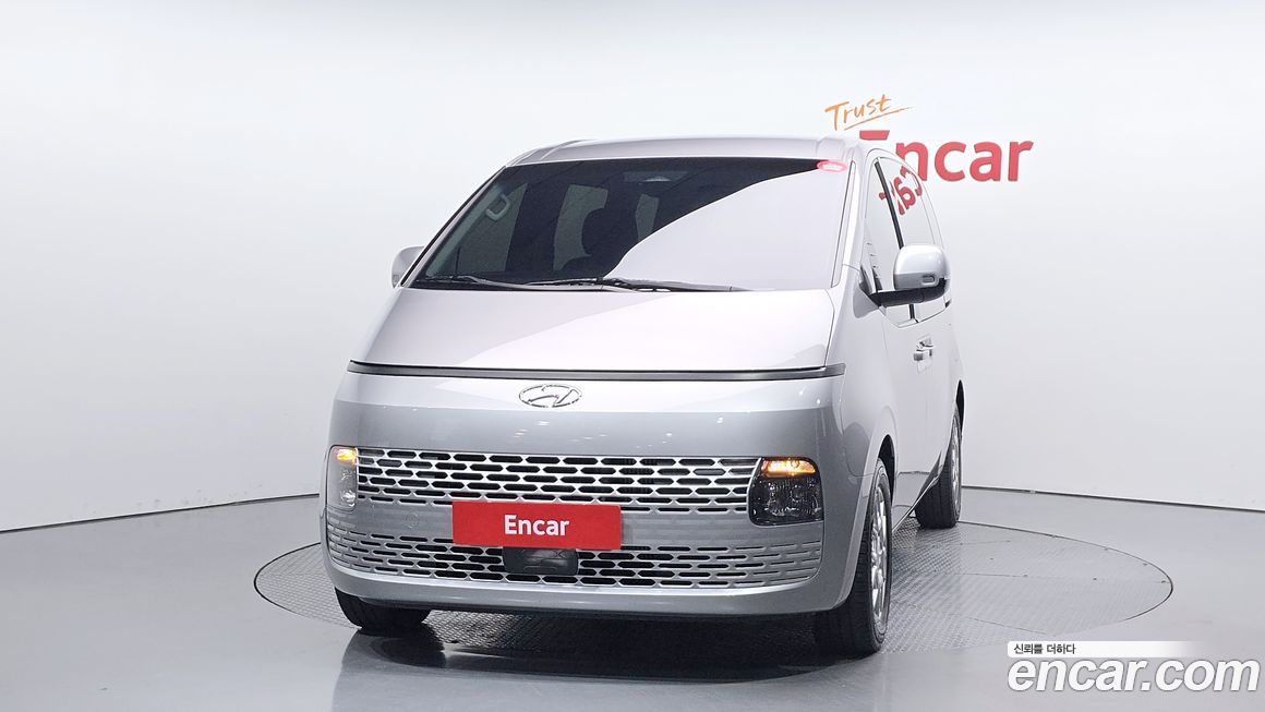 Hyundai Staria 2023