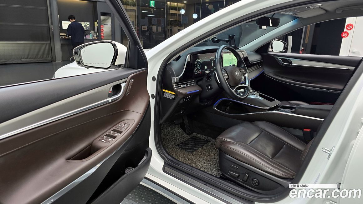 Hyundai Grandeur 2020